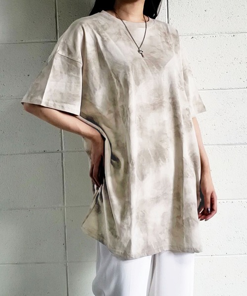 me+em select（ミームセレクト）の「タイダイニュアンスビッグTシャツ【ユニセックス】（Tシャツ/カットソー・レディース・チャコールグレー/ベージュ/グリーン・FREE）」の7枚目の写真