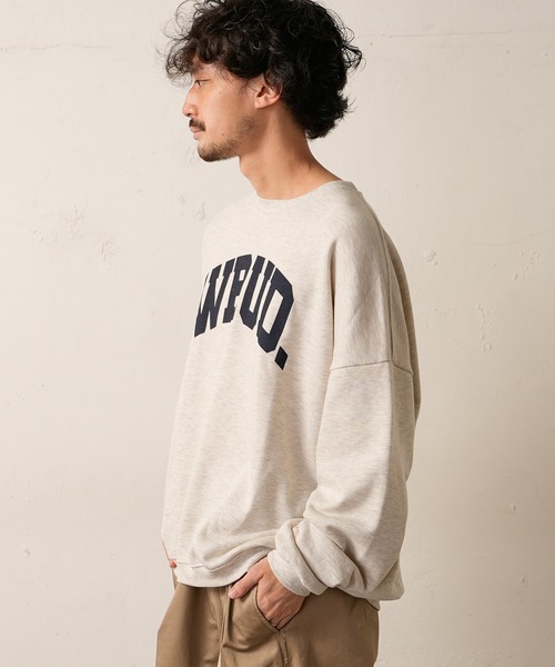 CIAOPANIC TYPY（チャオパニックティピー）の「【ZOZOTOWN限定】ユニセックスビッグシルエットクルーネックカレッジスウェット（スウェット・メンズ・ライトグレー/ネイビー/レッド/グリーン・M/L）」の7枚目の写真