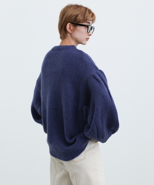 select MOCA(セレクトモカ)の「2021 AW クルーネックドロップショルダーボリュームニット(ニット/セーター・レディース・ブラック/ネイビー/ライム・FREE)」の13枚目の写真