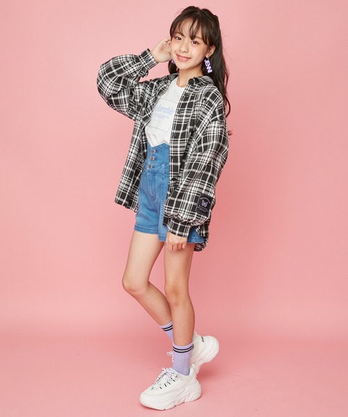 JENNI love(ジェニィラブ)の「ウエストボタンデニムショーパン(デニムパンツ・キッズ・ネイビー/ブルー・130cm/160cm/150cm/140cm)」の5枚目の写真