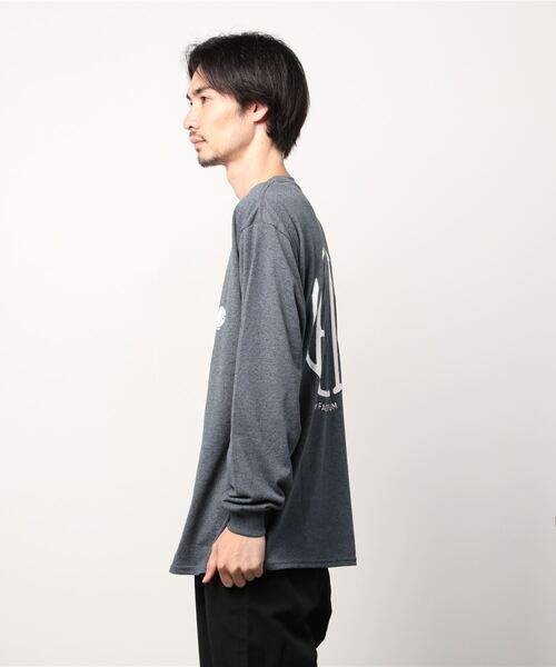VALLIS by FACTOTUM(ヴァリスバイファクトタム)の「【VALLIS by FACTOTUM】VALLIS別注サークルロゴロンT(Tシャツ/カットソー・メンズ・ライトベージュ/ダークグレー/ブルー/ネイビー・LARGE/MEDIUM)」の7枚目の写真