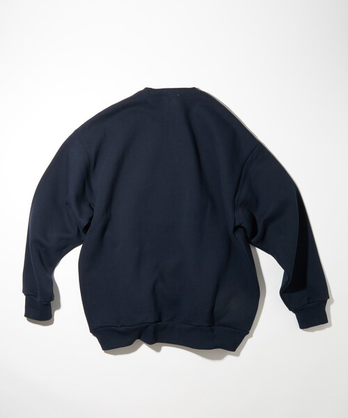 FREAK'S STORE（フリークスストア）の「ワッペン刺繍 アーチロゴ クルーネックスウェットシャツ/カレッジロゴ/ビックシルエット（スウェット・メンズ・ライトグレー/ベージュ/ネイビー/グレー/レッド/カーキ/モスグリーン/チャコール・SMALL/MEDIUM/LARGE）」の14枚目の写真