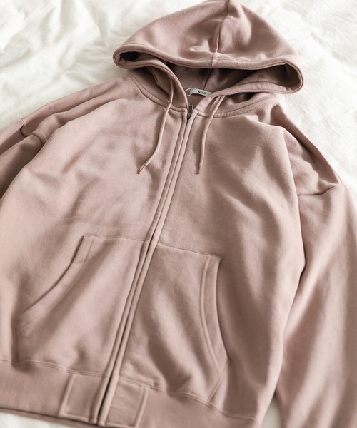 koe（コエ）の「アンチピリング加工TC裏起毛ジップパーカー*（パーカー・レディース・ピンク/ホワイト/ライトベージュ/ライトグレー/ブラック/カーキ・L/M/S）」の6枚目の写真
