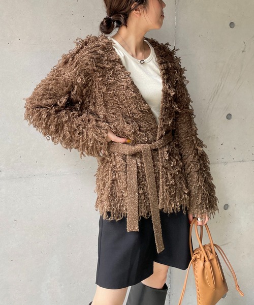 CAPRICIEUX LE'MAGE（カプリシューレマージュ）の「ループフリンジミドルカーディガン（カーディガン/ボレロ・レディース・アイボリー/ブラウン・FREE）」の2枚目の写真