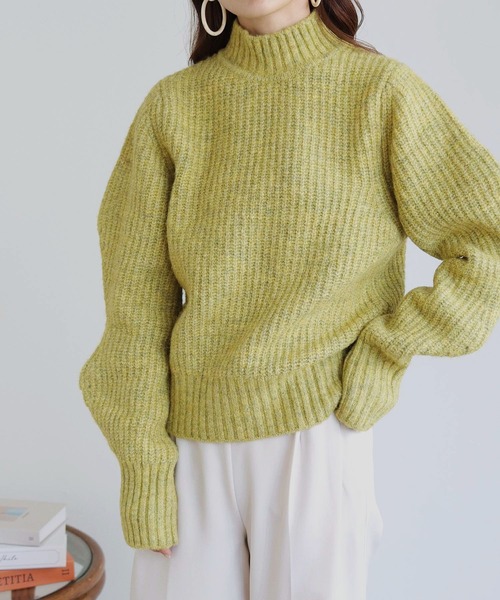 HER CLOSET(ハークローゼット)の「【shemoshelly】デザインボリュームスリーブMIXヤーンニット(ニット/セーター・レディース・ブラック/グリーン/ライトベージュ/ライトブルー/レッド/ブルーパープル・M)」の3枚目の写真