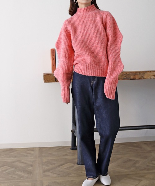 HER CLOSET(ハークローゼット)の「【shemoshelly】デザインボリュームスリーブMIXヤーンニット(ニット/セーター・レディース・ブラック/グリーン/ライトベージュ/ライトブルー/レッド/ブルーパープル・M)」の11枚目の写真