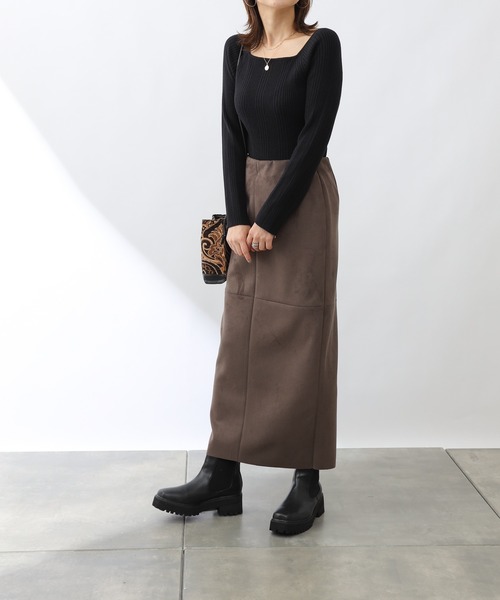 COLONY 2139(コロニートゥーワンスリーナイン)の「リサイクルポリPBTニット(スクエアネック)(ニット/セーター・レディース・グリーン/ベージュ/ブラック/アイボリー・SMALL/MEDIUM/LARGE)」の14枚目の写真