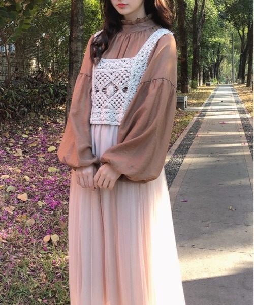 SONA（ソナ）の「SONYUNARA [SET]ビスチェ+シースルーブラウス（シャツ/ブラウス・レディース・ベージュ/ブルー/カーキ/ブラウン・FREE）」の11枚目の写真