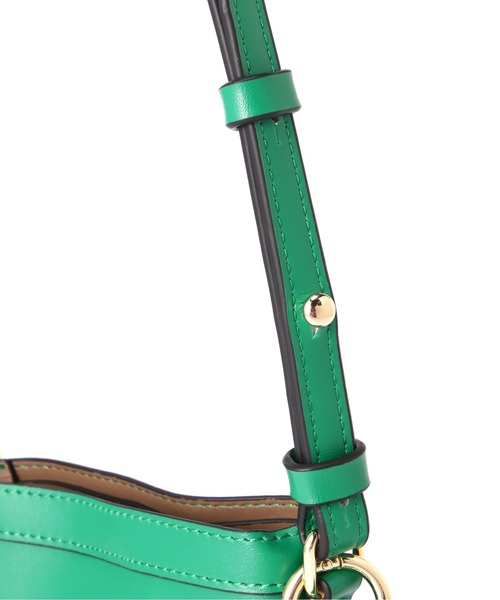 NATURAL BEAUTY BASIC（ナチュラルビューティーベーシック）の「ミニバケットポシェット（ショルダーバッグ・レディース・ホワイト/グリーン・ﾌﾘ-）」の7枚目の写真