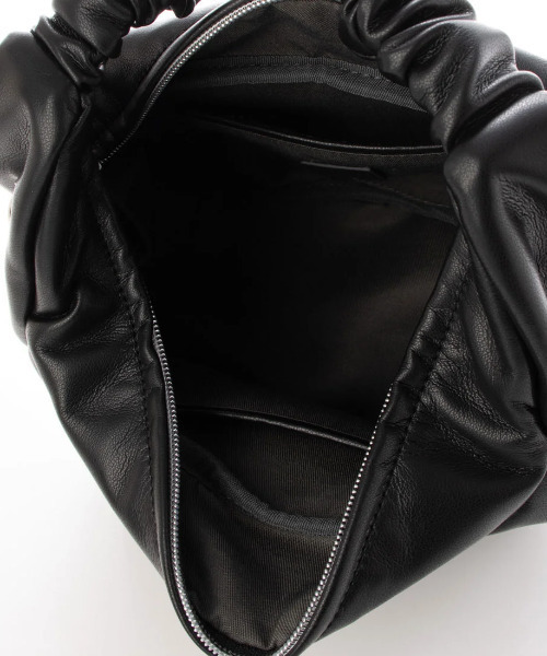 kakatoo（カカトゥ）の「カカトゥ kakatoo / ギャザーハンドル2wayバッグ（ショルダーバッグ・レディース・オレンジ/グリーン/ブラック/ベージュ系その他/シルバー/アイボリー/ブラウン・FREE）」の8枚目の写真