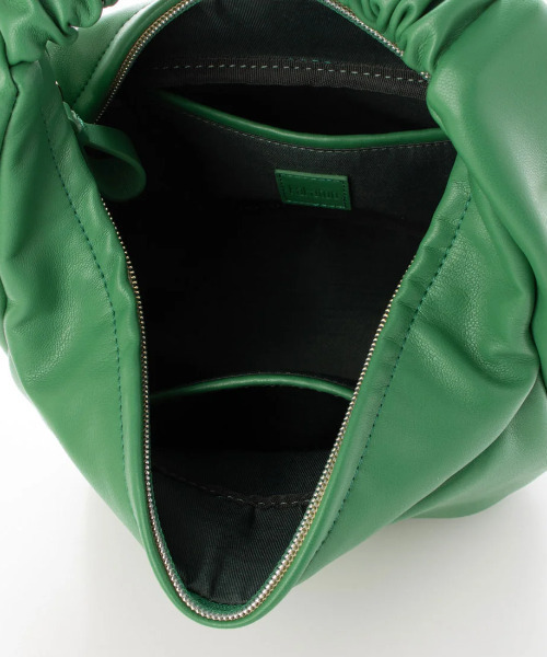 kakatoo（カカトゥ）の「カカトゥ kakatoo / ギャザーハンドル2wayバッグ（ショルダーバッグ・レディース・オレンジ/グリーン/ブラック/ベージュ系その他/シルバー/アイボリー/ブラウン・FREE）」の15枚目の写真