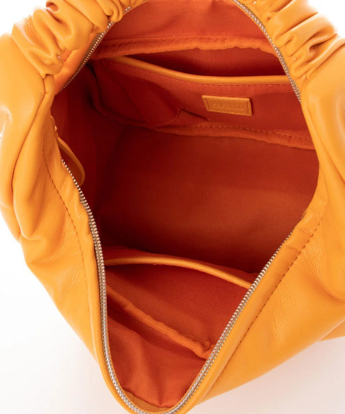 kakatoo（カカトゥ）の「カカトゥ kakatoo / ギャザーハンドル2wayバッグ（ショルダーバッグ・レディース・オレンジ/グリーン/ブラック/ベージュ系その他/シルバー/アイボリー/ブラウン・FREE）」の20枚目の写真