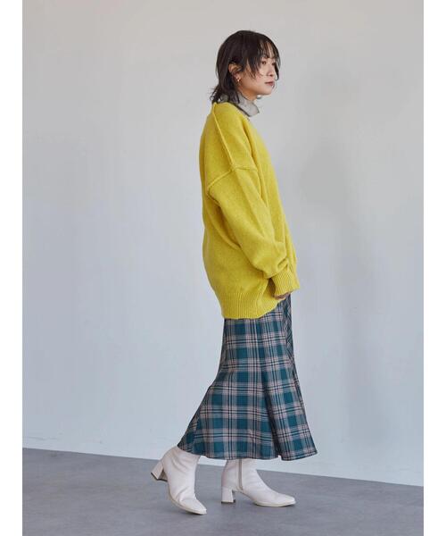 Green　Parks（グリーンパークス）の「・novem9 Vネックカーディガン＊（カーディガン/ボレロ・レディース・パープル/イエロー/グリーン/アイボリー・FREE）」の17枚目の写真