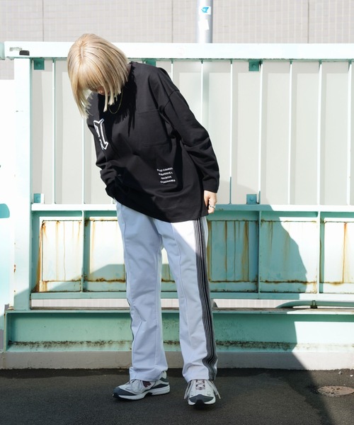 A4A（エーフォーエー）の「A4A/エーフォーエー/STUDIUM LST/スタジアムロングスリーブTシャツ（Tシャツ/カットソー・レディース・ホワイト/ブラック・MEDIUM/LARGE）」の15枚目の写真