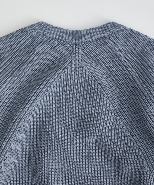 BATONER(バトナー)の「SIGNATURE CREW NECK(ニット/セーター・メンズ・ブラック/アイボリー/ブルー・1/2/3)」の5枚目の写真