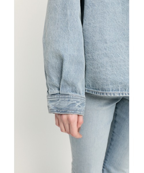 SLY（スライ）の「BENNY SH JK-C デニム シャツ ジャケット（デニムジャケット・レディース・ライトブルー・FREE）」の5枚目の写真