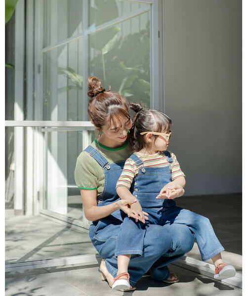 B:MING by BEAMS（ビーミングバイビームス）の「B:MING by BEAMS / デニム フレア サロペット（80~140cm）（つなぎ/オールインワン・キッズ・インディゴブルー/ライトブルー・80/120/90/140/100/130/110）」の14枚目の写真