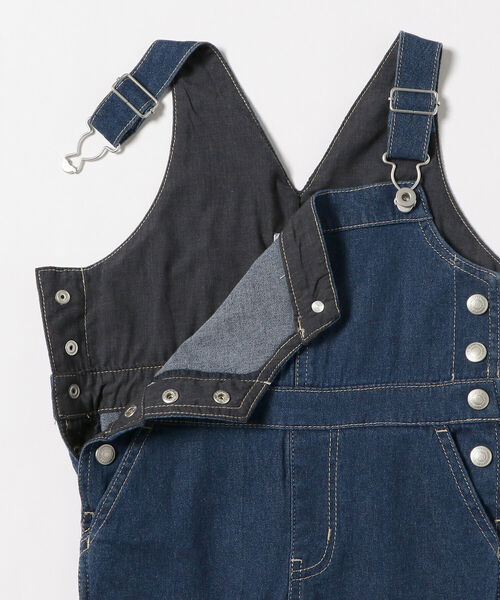 B:MING by BEAMS（ビーミングバイビームス）の「B:MING by BEAMS / デニム フレア サロペット（80~140cm）（つなぎ/オールインワン・キッズ・インディゴブルー/ライトブルー・80/120/90/140/100/130/110）」の18枚目の写真