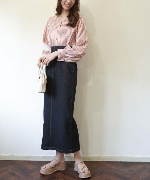 archives（アルシーヴ）の「ハイウエストミディ丈タイトスカート（デニムスカート・レディース・アイボリー/ブラック/サックスブルー・MEDIUM）」の5枚目の写真