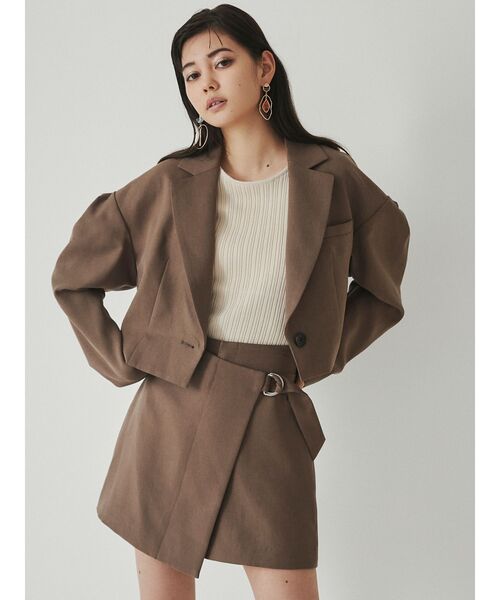 MURUA（ムルーア）の「【セット販売】パウダーツイルショートジャケット ＆ パウダーツイルラップキュロット①（セットアップ・レディース・ブラック/ベージュ/ブラウン/その他1・1/2）」の3枚目の写真