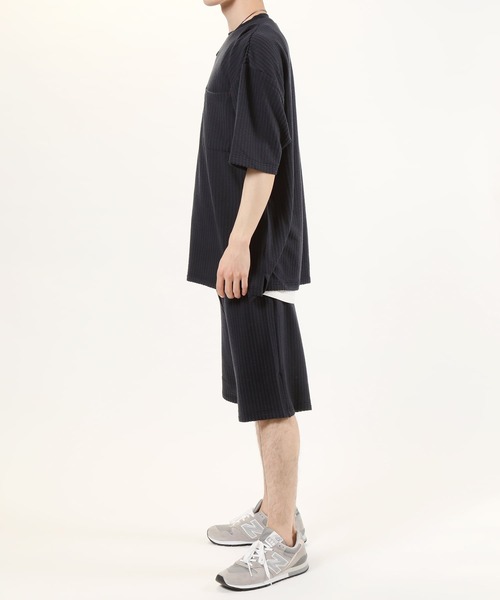 TopIsm（トップイズム）の「3点セット シアサッカー ポケット付カットソーとショーツとタンクトップのセットアップ（セットアップ・メンズ・ホワイト/ブラック/ベージュ/ネイビー・M/L）」の6枚目の写真