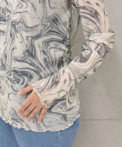 fredy emue（フレディエミュ）の「マーブル柄パワーネットタートルネックカットソー（Tシャツ/カットソー・レディース・ブラック系その他4/グリーン系その他4/イエロー系その他4・38）」の21枚目の写真