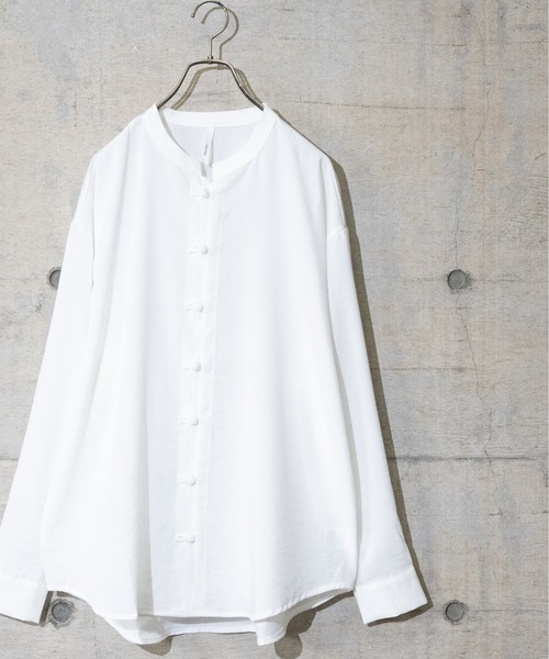 JOHN'S CLOSET(ジョンズクローゼット)の「【i】ポリ梨地チャイナシャツ(シャツ/ブラウス・メンズ・ベージュ/ブラック/グリーン/オフホワイト・LARGE/MEDIUM)」の2枚目の写真