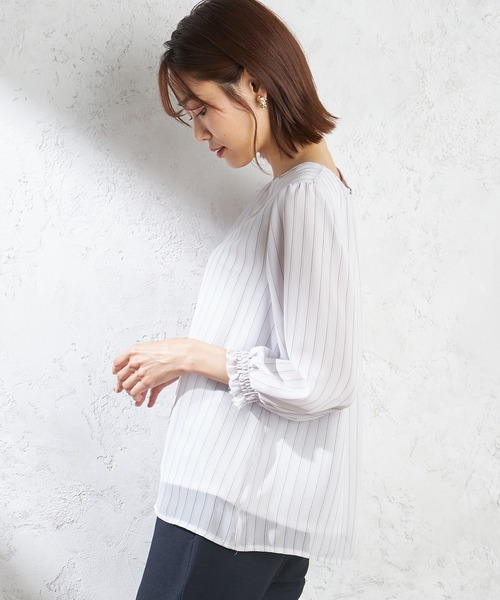 A/C DESIGN BY ALPHA CUBIC(エーシーデザインバイアルファキュービック)の「ストライプシフォンTブラウス(Tシャツ/カットソー・レディース・ベージュ/ラベンダー/グリーン・M/L/LL)」の10枚目の写真