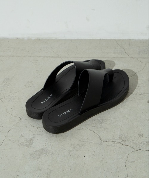 ANGIE（アンジー）の「アシメトングサンダル（サンダル・レディース・パイソン/アイボリー/ブラック/ブラウン/シルバー/ライム・LARGE/X-LARGE/MEDIUM）」の9枚目の写真