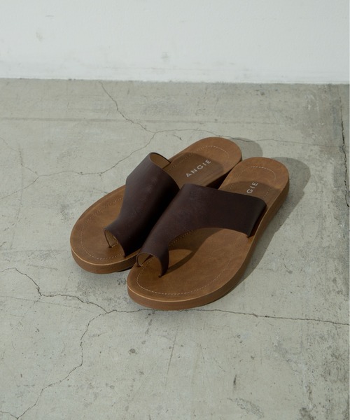 ANGIE（アンジー）の「アシメトングサンダル（サンダル・レディース・パイソン/アイボリー/ブラック/ブラウン/シルバー/ライム・LARGE/X-LARGE/MEDIUM）」の7枚目の写真
