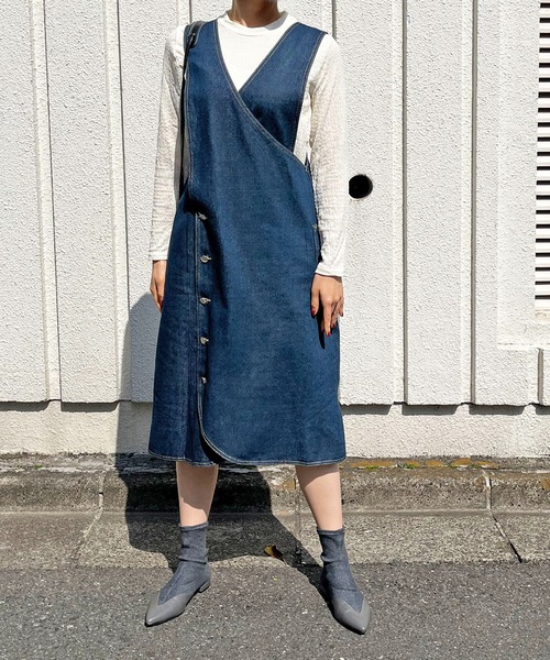 Jewelobe（ジュエローブ）の「2wayデニムジャンスカ（ジャンパースカート・レディース・インディゴブルー・FREE）」の19枚目の写真