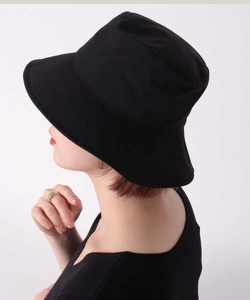 Jines(ジネス)の「ATELIER BRUGGE・Pack ポケッタブル・リバーシブルハット(ハット・レディース・ベージュ/ブラック・FREE)」の7枚目の写真