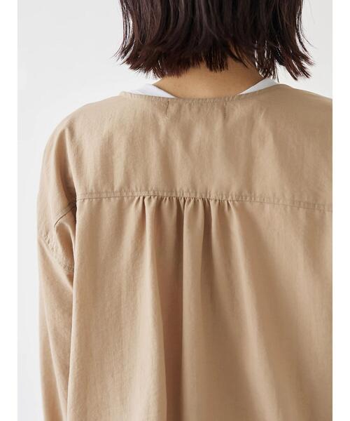 Green　Parks（グリーンパークス）の「Vネックブルゾン（ブルゾン・レディース・チャコールグレー/ベージュ/カーキ・FREE）」の11枚目の写真