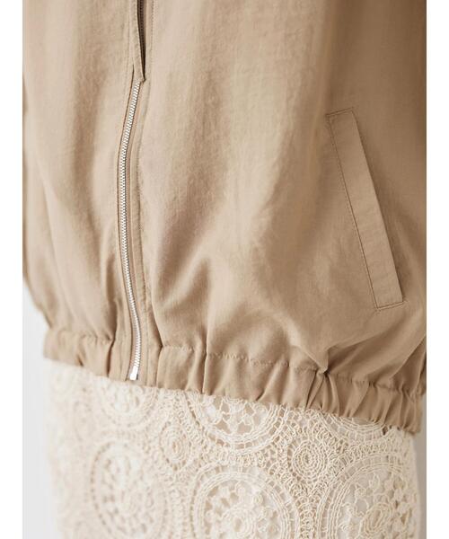 Green　Parks（グリーンパークス）の「Vネックブルゾン（ブルゾン・レディース・チャコールグレー/ベージュ/カーキ・FREE）」の8枚目の写真