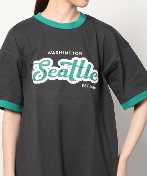 make a ray!(メイク ア レイ!)の「ビッグシルエット カレッジロゴ クルーネック リンガーTシャツ/【Seattle/シアトル】/【USAコットン】/古着風デザイン(Tシャツ/カットソー・レディース・ダークブルー/ホワイト/グリーン/スミクロ・M/L)」の18枚目の写真