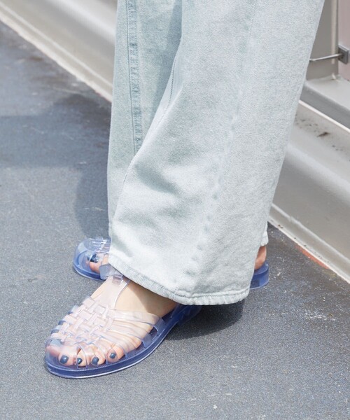 meduse（メデュース）の「meduse/メデュース JERRY SANDAL　グルカ　ジェリーサンダル（サンダル・レディース・ホワイト/オレンジ/ブルー/レモンイエロー・SMALL/MEDIUM/LARGE）」の5枚目の写真