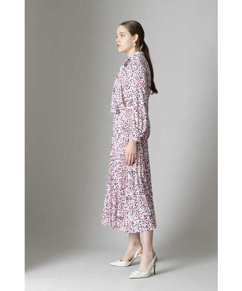 美品】 PINKY & DIANNEブラッシュドットワンピース花柄プリーツ