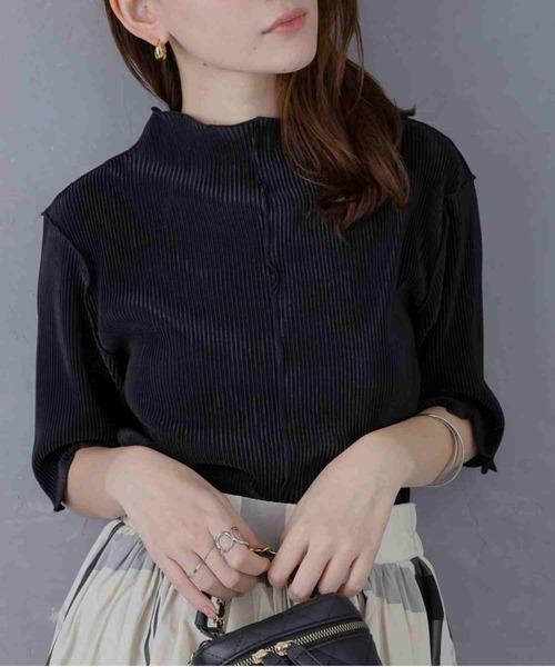 acro（アクロ）の「2waｙハイネックメロープリーツ5分袖トップス/AC1427（Tシャツ/カットソー・レディース・グリーン/ベージュ/オレンジ/ブラック/ブラウン/グレー/ホワイト/ピンク・ﾌﾘ-）」の2枚目の写真