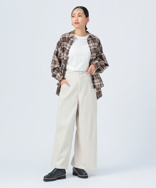 BEAMS HEART（ビームスハート）の「サイドボタン コーデュロイパンツ（その他パンツ・レディース・ネイビー/グリーン/ライトベージュ/カーキ/チャコールグレー/ブルー・SMALL/MEDIUM）」の19枚目の写真