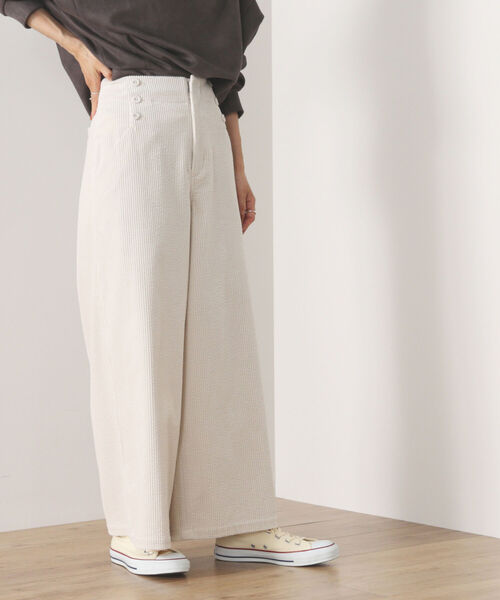 BEAMS HEART（ビームスハート）の「サイドボタン コーデュロイパンツ（その他パンツ・レディース・ネイビー/グリーン/ライトベージュ/カーキ/チャコールグレー/ブルー・SMALL/MEDIUM）」の7枚目の写真