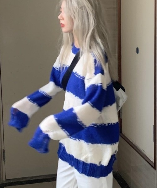 VIBGYOR（ヴィブジョー）の「【LAMPOON】ダメージボーダービッグニット（ニット/セーター・レディース・ブラック/ブルー・MEDIUM）」の3枚目の写真