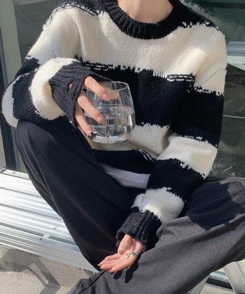 VIBGYOR（ヴィブジョー）の「【LAMPOON】ダメージボーダービッグニット（ニット/セーター・レディース・ブラック/ブルー・MEDIUM）」の11枚目の写真