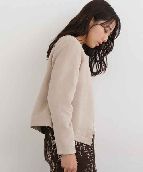 NATURAL BEAUTY BASIC（ナチュラルビューティーベーシック）の「フェイクスエードブルゾン（ブルゾン・レディース・グレー/ベージュ/ブラウン・SMALL/MEDIUM）」の7枚目の写真