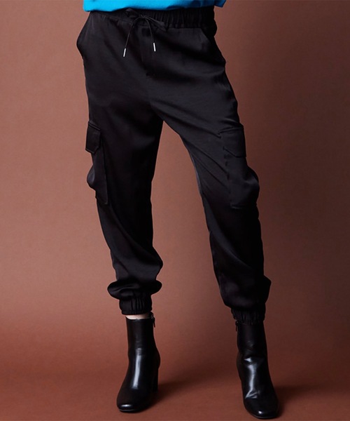 SUGAR ROSE（シュガーローズ）の「サテンカーゴパンツ（カーゴパンツ