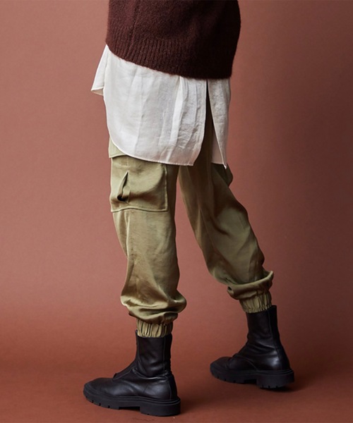 SUGAR ROSE（シュガーローズ）の「サテンカーゴパンツ（カーゴパンツ