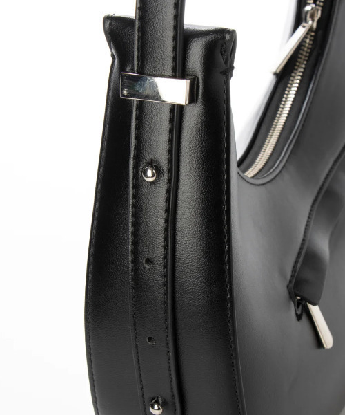 cache cache（カシュ カシュ）の「カシュカシュ cachecache / 三日月形ワンショルダー（ショルダーバッグ・レディース・ブラック/アイボリー/ラベンダー/イエロー/ベージュ系その他・FREE）」の19枚目の写真