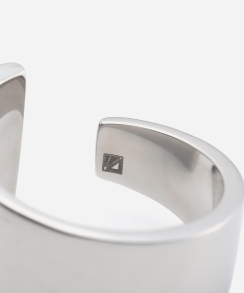 Vaya Con Dios(ヴァヤコンディオス)の「【VayaConDios/ヴァヤコンディオス】R113 ステンレス製プレートリング(リング・メンズ・ゴールド/ブラック/シルバー・#15/#17/#19/#21)」の14枚目の写真