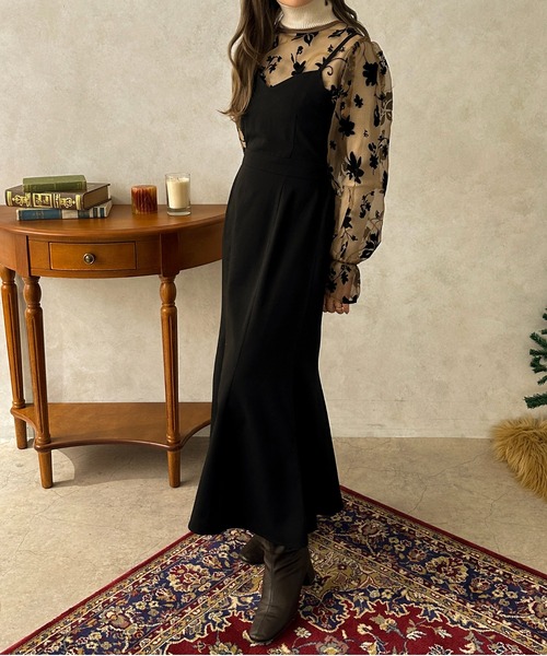 apres jour clair（アプレジュールクレア）の「【apres jour clair】【SETUP可能】マーメイドキャミワンピース【ZOZOTOWN限定アイテム】（ワンピース・レディース・ベージュ/ブラウン系その他/ブラック・X-LARGE/フリー）」の2枚目の写真