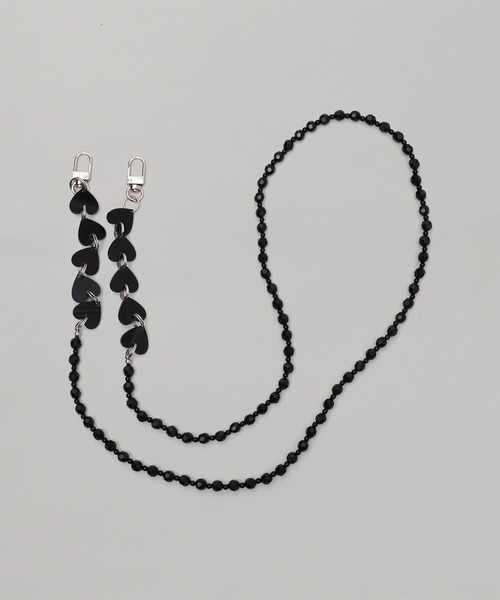 Casselini(キャセリーニ)の「Casselini アクリルハートモバイルショルダー 224-110101(スマホグッズ・レディース・レッド/ブラック・FREE)」の2枚目の写真