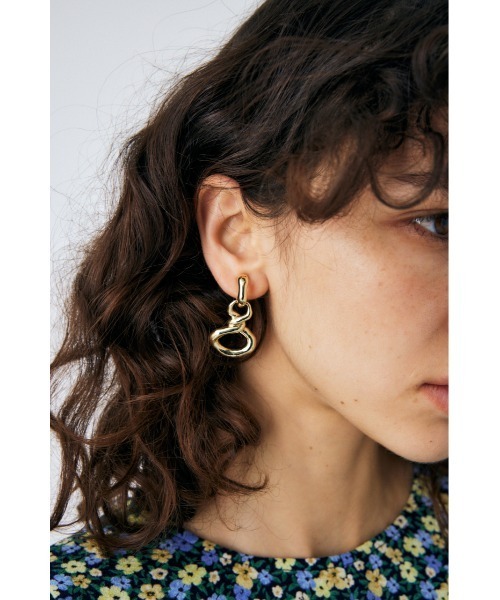 MOUSSY（マウジー）の「TWISTED CHUNK CLIP イヤリング（イヤリング・レディース・ゴールド/シルバー・FREE）」の4枚目の写真